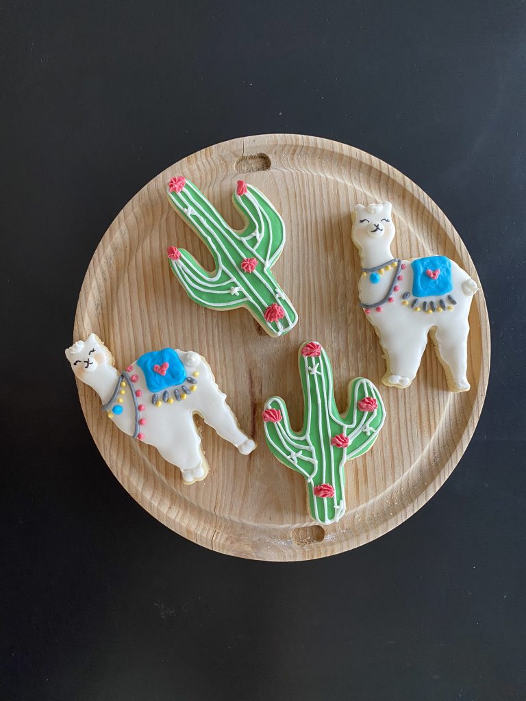 Cactus e Llamas em Royal Icing.