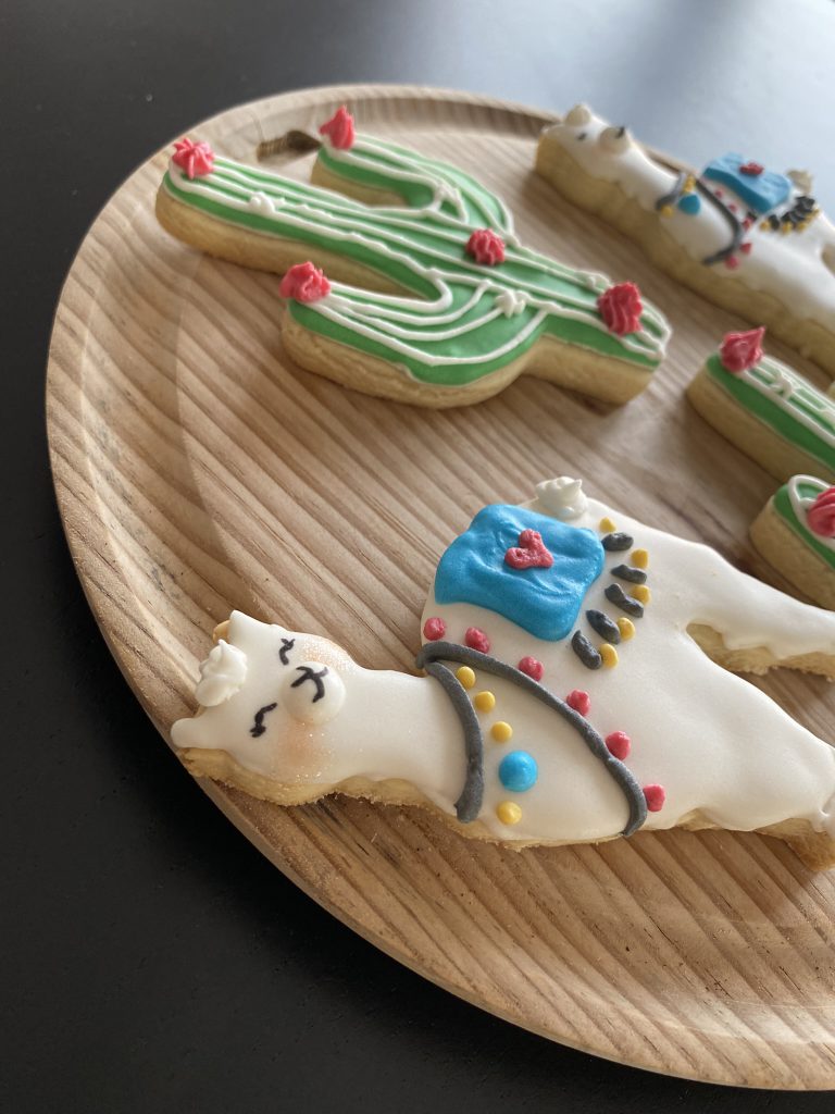 Cactus e Llamas em Royal Icing.